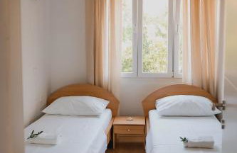 Apartmani Rafaela - Photo 26