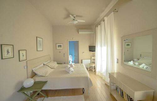 Villa Astoria - Photo 13