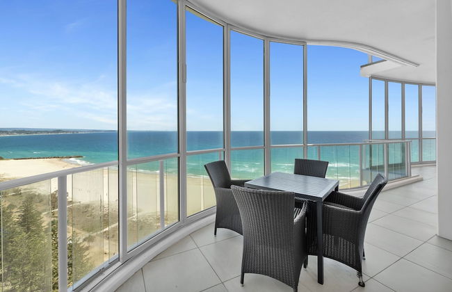 Reflection Tower Two - Foto 77