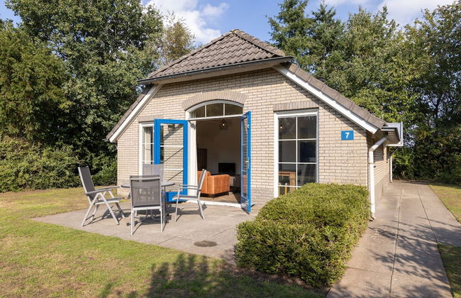 Bungalow in Twente's Peaceful Countryside - Foto 32