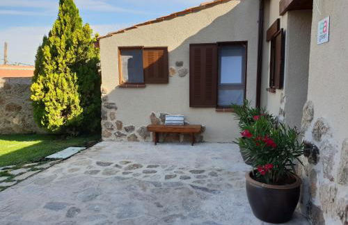 Entreacebedas rural&vacaciones, alojamientos con jardín PRIVADO, barbacoa y chimeneas - Foto 38