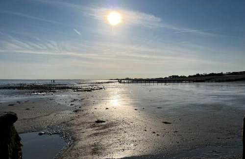 4 Bed in Bognor Regis oc-81446 - Photo 30