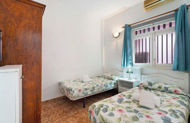 Beautiful Casa Paula Playa de las Maretasfirst Line - Photo 5