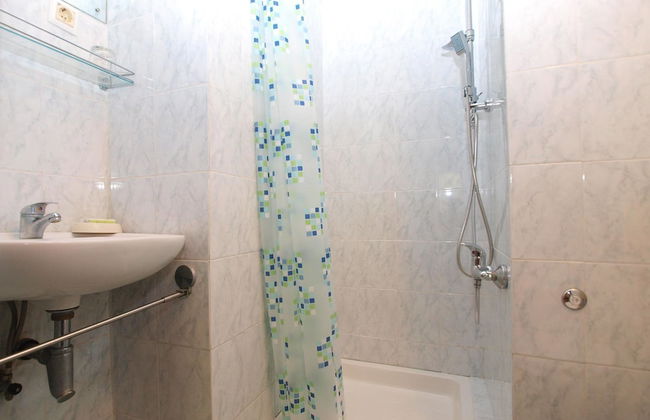 Apartment 1408 - Photo 31