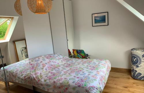 VILLA 600m de la plage calme Location possible à partir de 3 nuitées, pouvant accueillir 6-8 pers Activités nautiques randonnée vélo pêche golf casinos - Foto 15