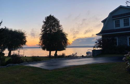 NEW 3 bedroom - Thoroughbred Farm & Lake Views! - Foto 5