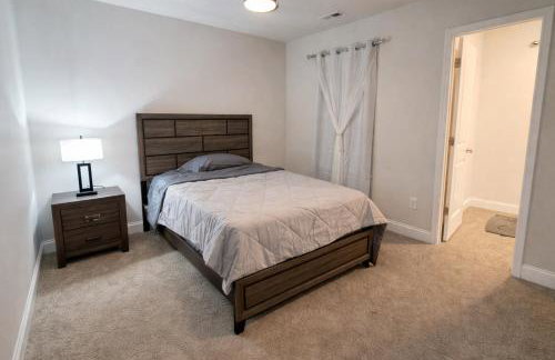 Clayton 6-Beds Family Home Near Raleigh Sleeps 12 - Foto 9