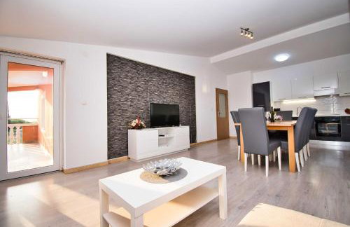 MY DALMATIA - Apartment Visocane with private pool - Foto 6