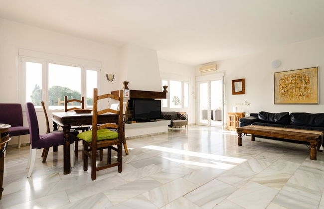 Villa in Marbella With Private Pool and Beach - Foto 35