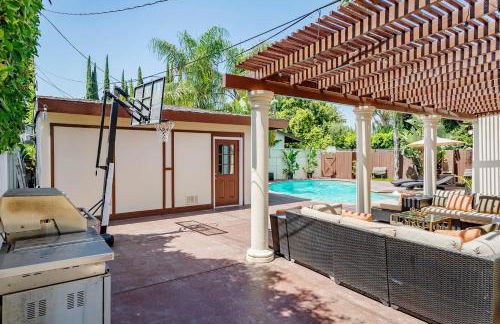 Cozy Home with Pool and Jacuzzi Minutes from Universal Studios - Foto 49