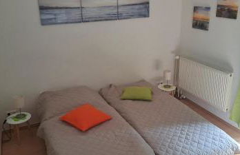 Ferienwohnung Am See mit kleinem Boot und 3er Kajak und 2 SUP - Foto 16