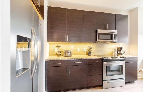 2B 2BA Distinguished Apartment Rooftop Pool & Gym - Foto 12