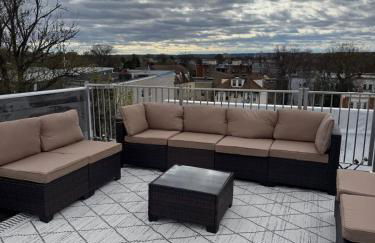Spacious 6 Bedroom Home with NYC Access & Parking! - Foto 46