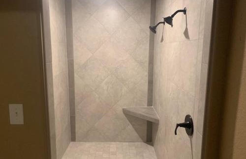 Hitching Post - Photo 5