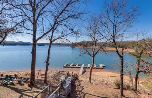 Lakefront Townhome with Dock 6 Mi to Blue Ridge! - Photo 23