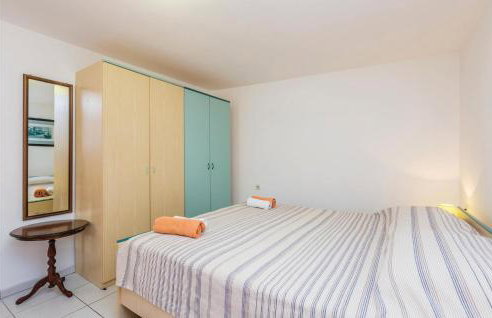 4 Bedroom Cozy Home In Poljica - Foto 33