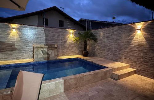 Casa com piscina garagem para 4 carros - Foto 16
