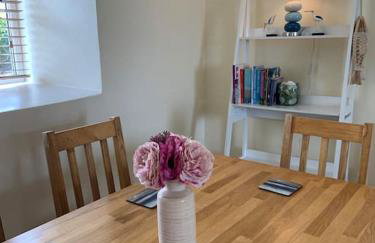 Large 3 bedroom flat in Sennen - Photo 6