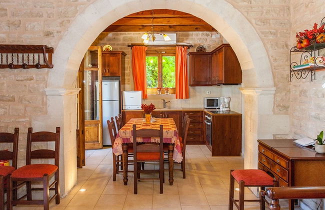 Traditional Stone Villa Phaedra With Private Pool Near Beach - Foto 15