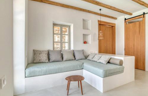 Lil Paros Luxury suites - Photo 65