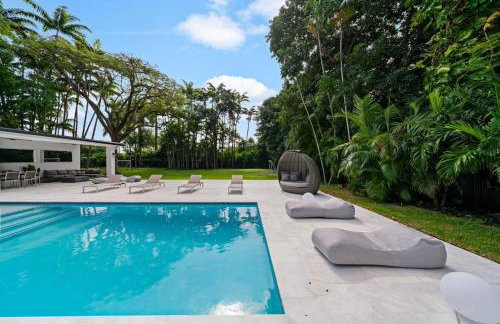 Luxury Villa Azure with Heated Pool 20 minutes to Beach - Foto 51