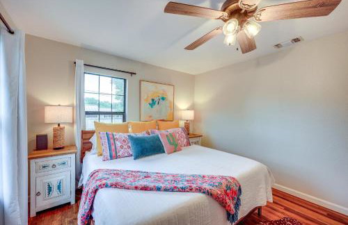 < 1 Mi to Dtwn: Home w/ Fenced Yard in Boerne! - Foto 16