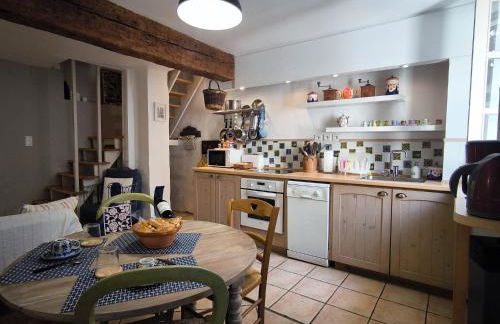 Maison des Remparts nichée sous la Cité - Photo 9