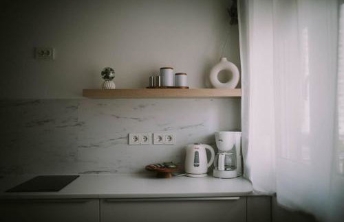 Studio Apartment E&D, free private parking, loggia - Foto 15