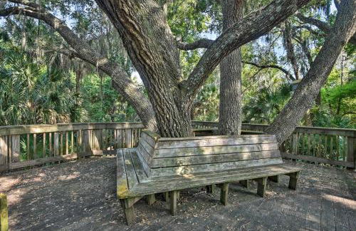 Waterfront Palm Coast Condo with Boat Dock and Pool! - Foto 36