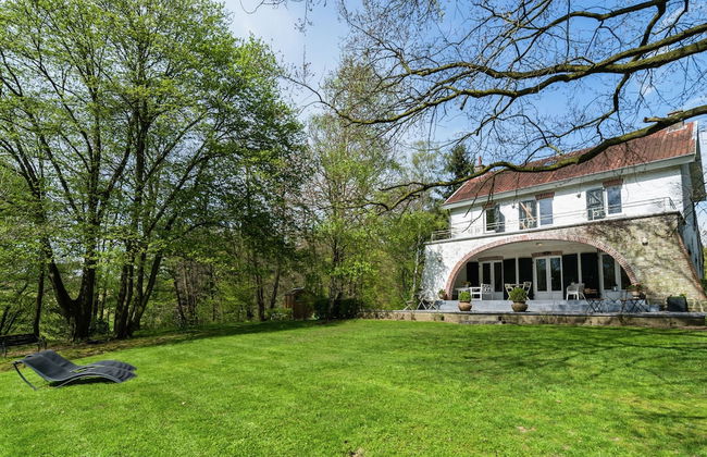 Nice House with Sauna, Fireplace, & Large Garden near Aubel - Foto 1