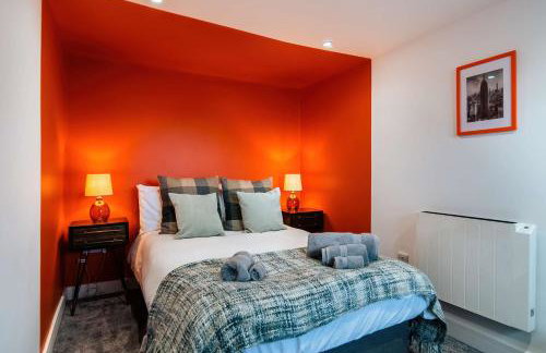 Luxury Renovated Bungalow with wheel chair access, Hot Tub and Fire Pit - Foto 34