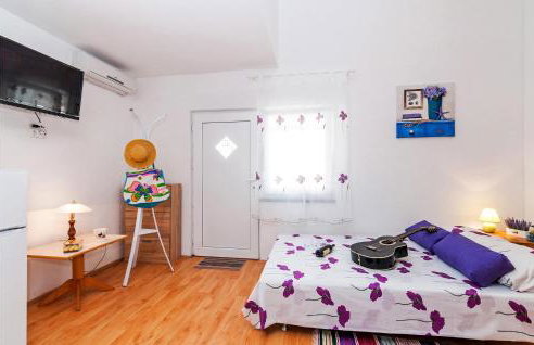 Two-Bedroom Apartment In Vinjerac - Foto 18