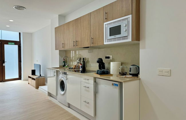 Cabanyal Apto Luminoso y Playa - Foto 6