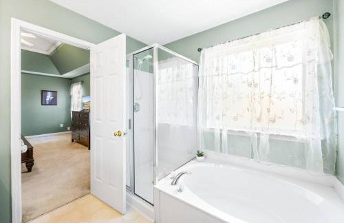 Chelsea's Fun House-University Area! - Foto 29