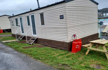 Light and Airy 2 Bedroom Mobile Home - Foto 26