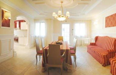 Comfortable villa lower level in Montelabbate with private pool - Photo 10