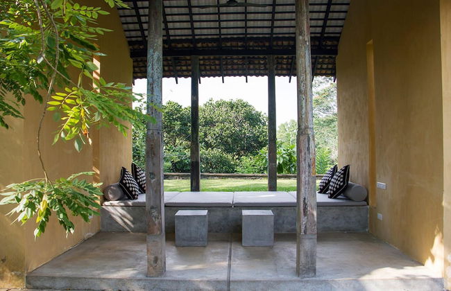 Historically Important Architecturally Stunning Hilltop Villa - Photo 14