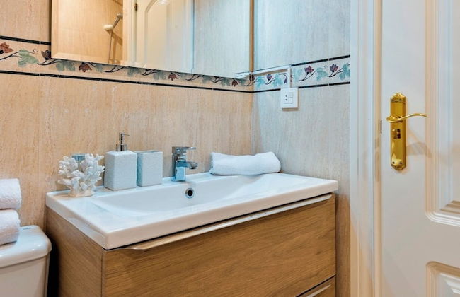 Genteel Home Reyes Católicos - Foto 7