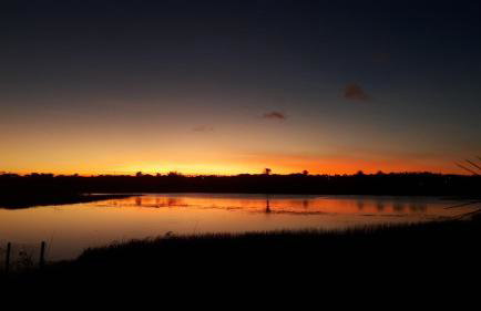 Guarajuba Porto Smeralda Village C02, térreo - GUARAJUBA TEMPORADA, viva mais de uma experiência de hospedagem conosco! 130m da praia - Foto 25