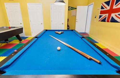 Lakeview 6-Bedroom Retreat with Game Room, Private Pool, Spa & Resort Amenities - Ideal for Families & Groups - Foto 30