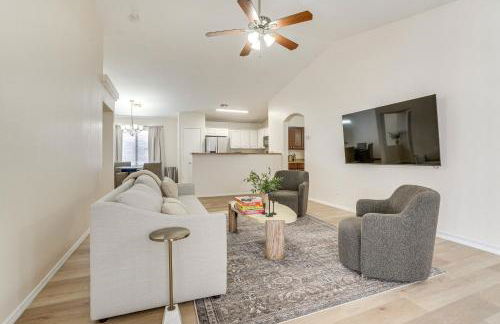 6 Mi to State Farm Stadium Avondale Family Home! - Foto 3