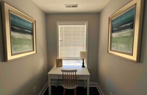 25 - Luxury 4 BR, 2 and half Baths, in Upper Level of the house, and nonsmoking - Foto 19