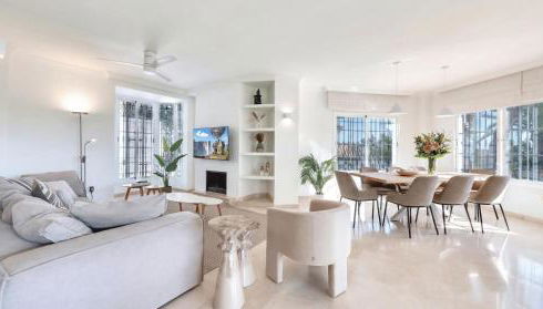 VACATION MARBELLA I Villa Azahar Retreat, Paradise for Golfers, Private Heated Pool, Close to the Best Beaches and High-end Restaurants - Photo 3