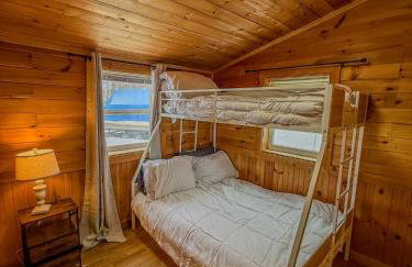 Pine and Paddle Cottage on Black Lake - Foto 17