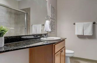 Hidden-Gem 2B Towhhouse in Springfield Close to DT and Stadium! - Photo 32