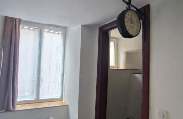 Duplex plein centre de Florac - Foto 8