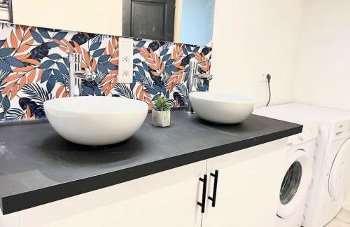 Le Grand Penon ~ Logement Spacieux à 6 min du Parc - Foto 10