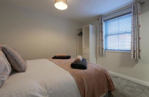 Crewe Short Lets 8 Victoria Court, Crewe - Photo 9