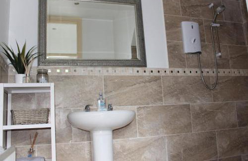 The Loft at Rock Cottage with hot tub - Foto 27