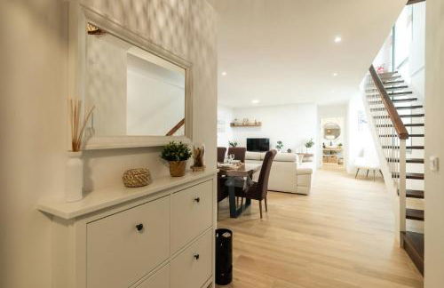 Casa Llanes con Jardín y Vistas – Mar y Cuera - Foto 49